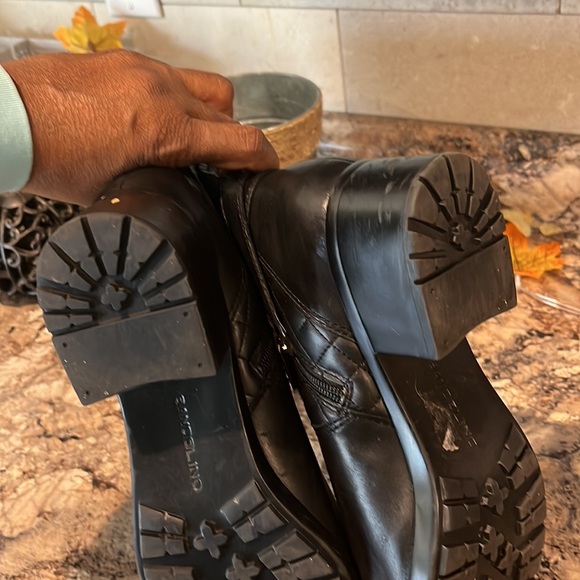 Worn twice size 11 boots - Picture 4 of 5